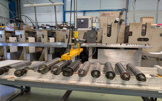 Picture of U49330426